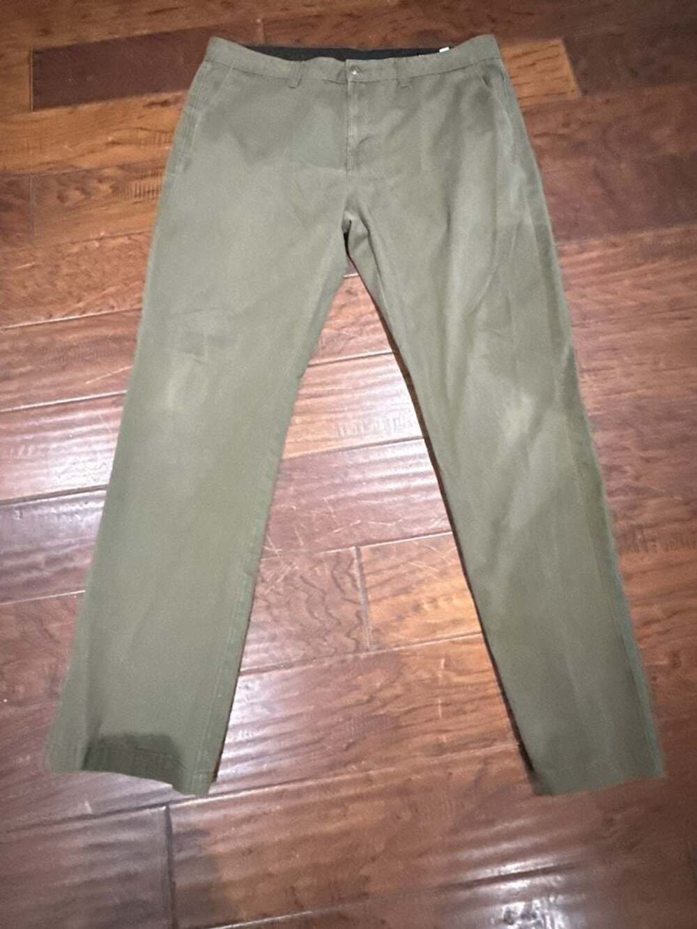 Volcom Men's Olive Green Chino Pants Size 38